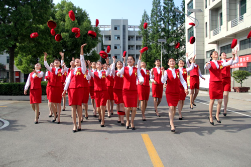 我市教育助企集智聚才升级发展