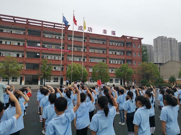 太和新城中心学校图片