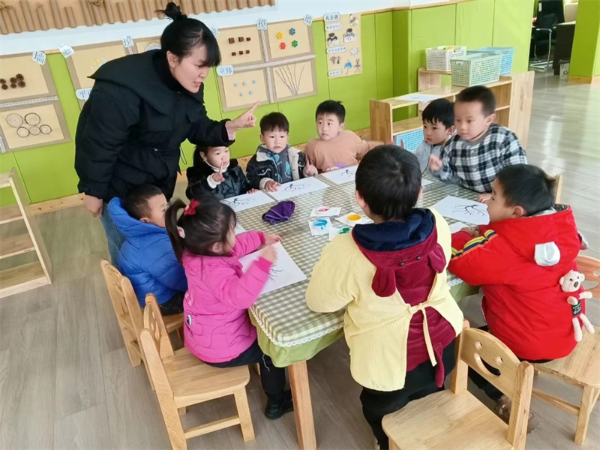 说明: 说明: 二幼手法.png