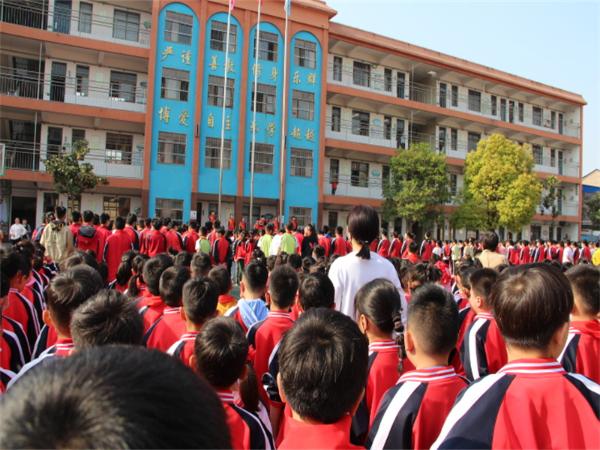 濉溪县城关中心小学对学生进行国家安全专项教育